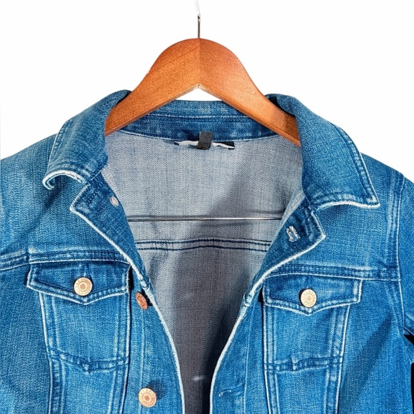 Talbots Petite Stretch Denim Jacket Blue Button Front Classic Medium Wash small - Picture 7 of 9